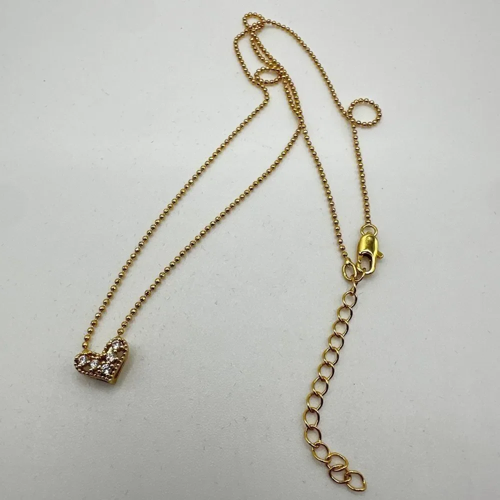 NIB‎ Omboo Dainty Gold tone metal heart with cz accents pendant, necklace!